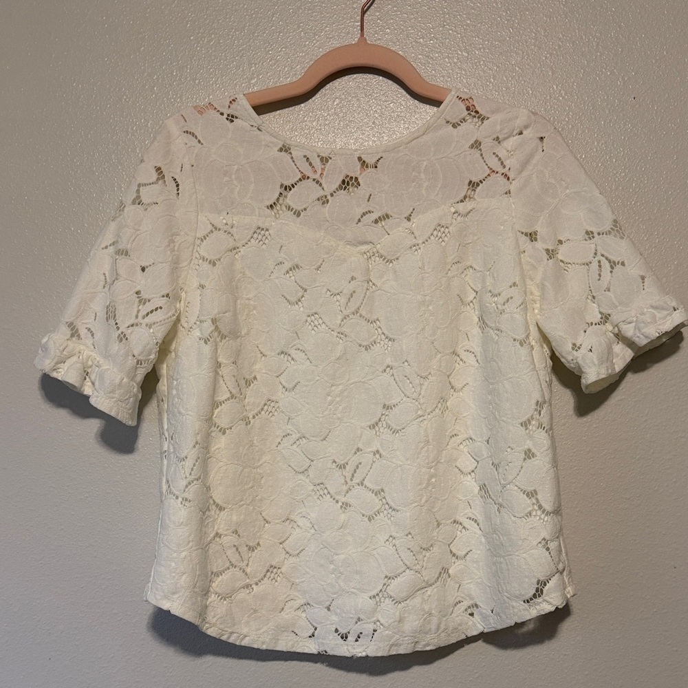 Monteau Cream Lace Floral Short Sleeve Top